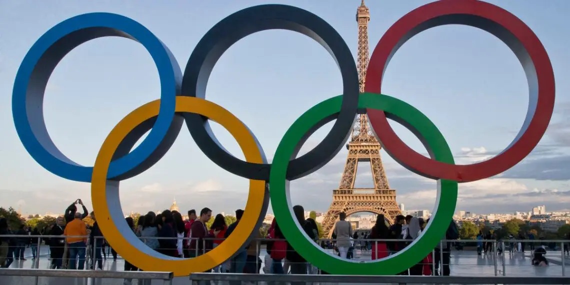 Triatlo no rio Sena e tocha na Torre Eiffel: saiba como Paris planeja os jogos olímpicos mais sustentáveis da história